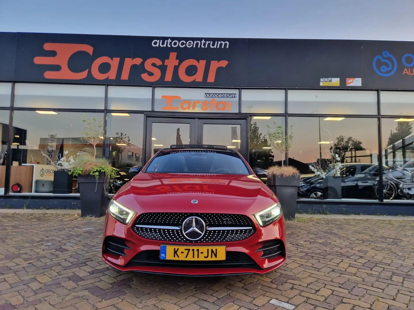 Mercedes-Benz A 250 e Business Solution AMG Limited|Pano|Camera|Car Pl Rouge - 2