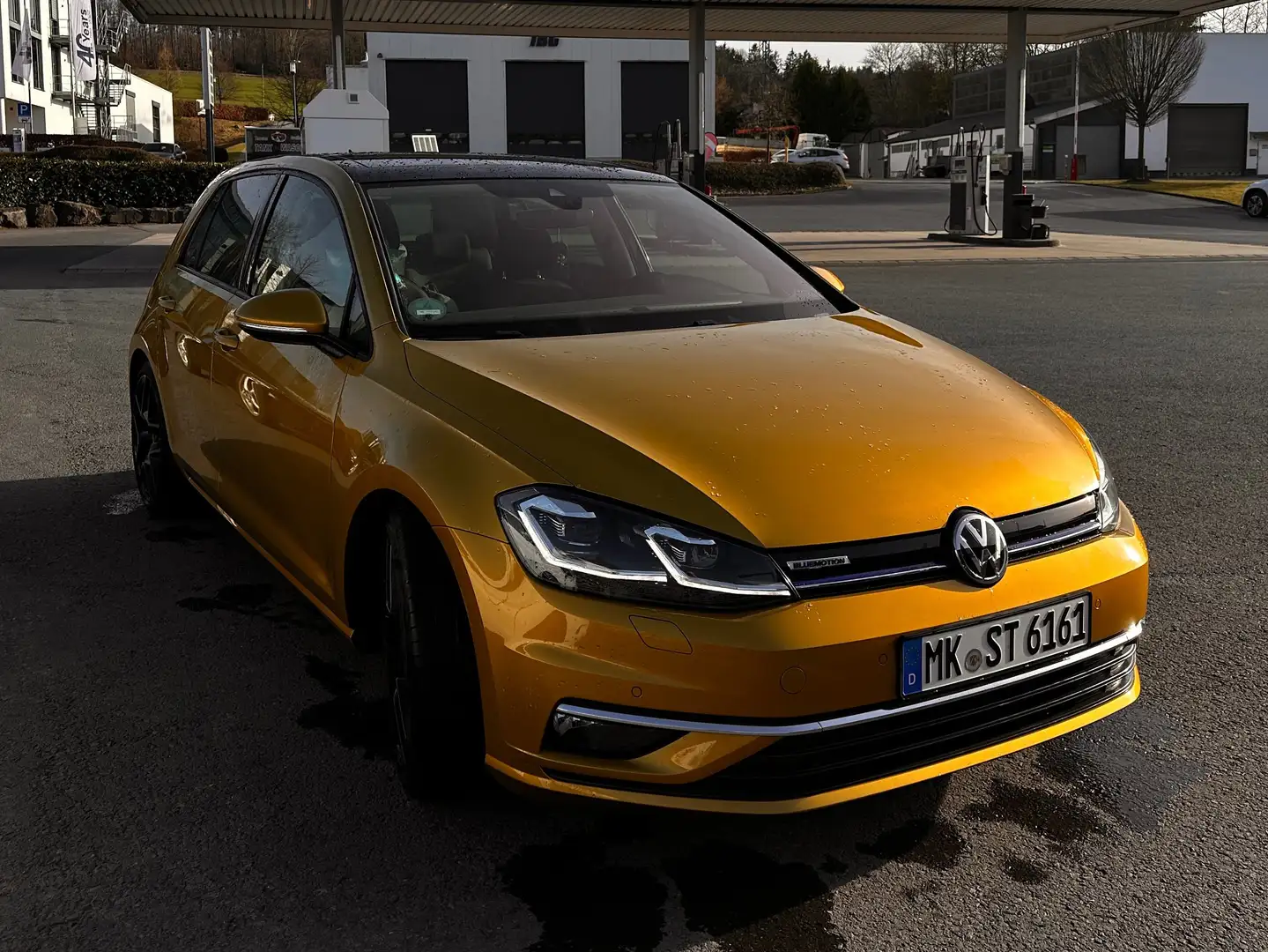 Volkswagen Golf Golf 1.5 TSI BlueMotion ACT DSGHighline Gold - 1