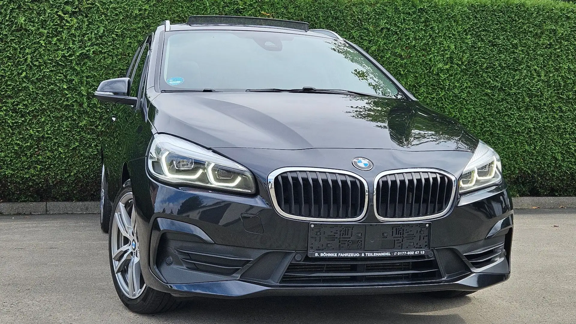 BMW 218 Aut.7 SITZ/PANO/KAMERA/LED/LEDE Schwarz - 1