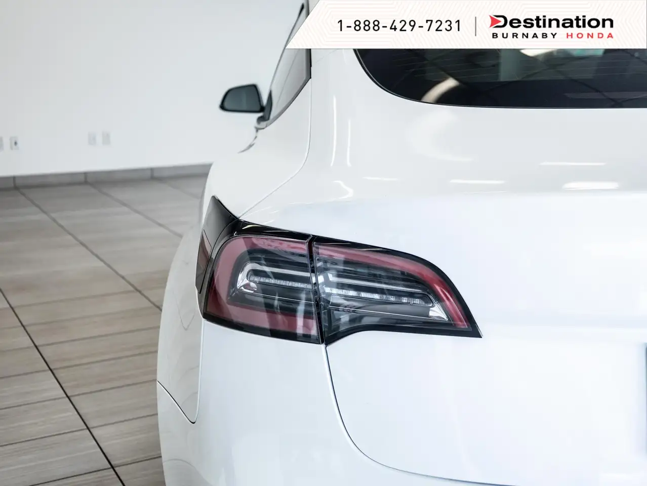 Tesla Model 3 photo Tesla Model 3