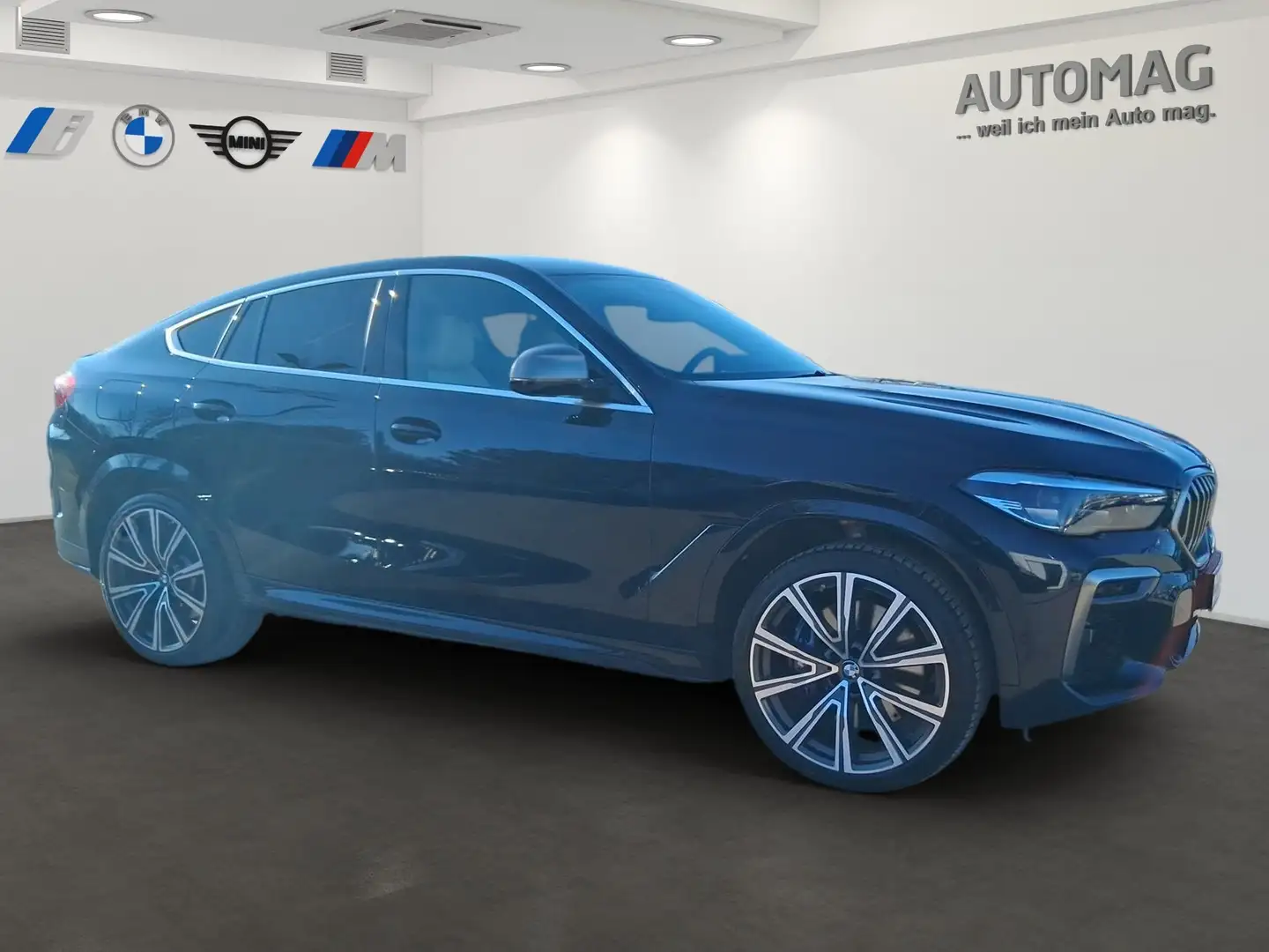 BMW X6 M50i Integral-Aktivlenkung*ParkAssPlus*DrivAss Schwarz - 2