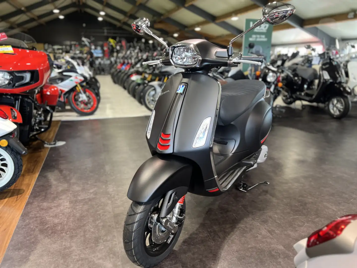 Vespa Sprint S 125 Negru - 2