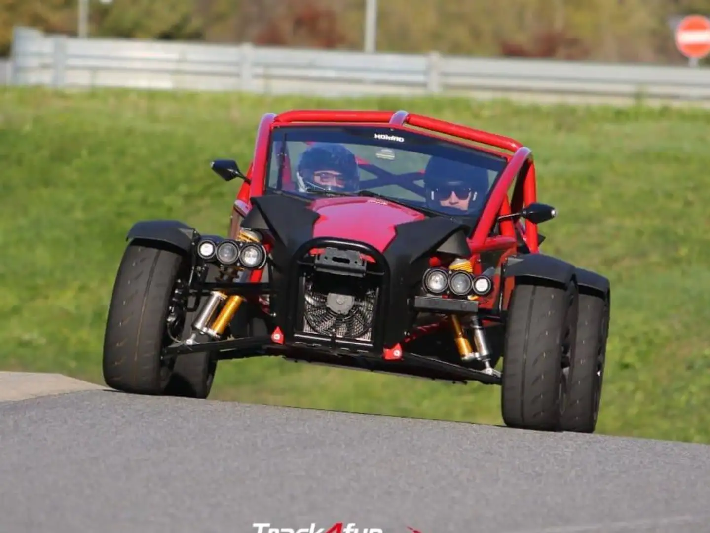 Ariel Motor Nomad 300 Rot - 1
