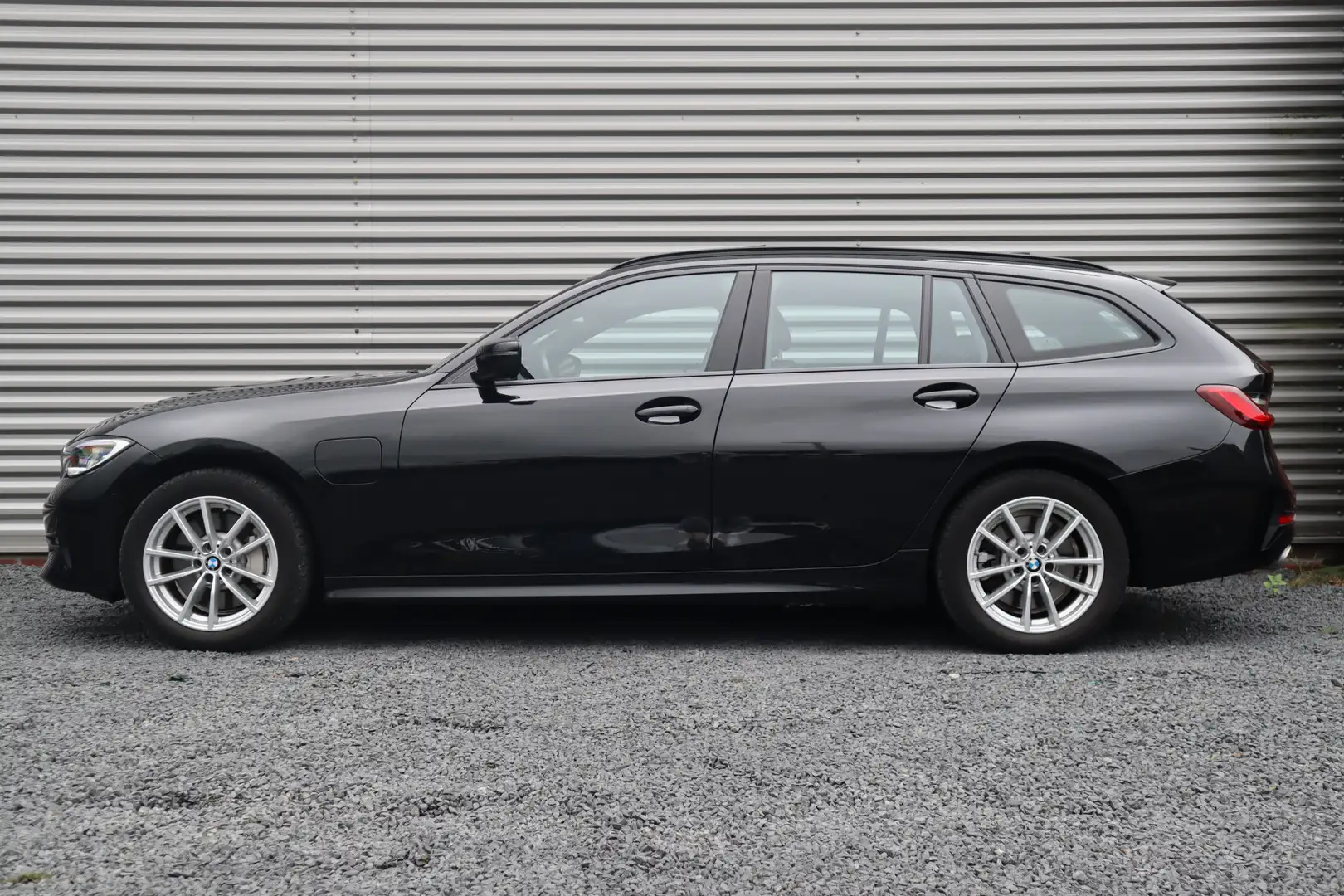 BMW 330 3-serie Touring 330e xDrive Panorama / Head-Up / L Noir - 2