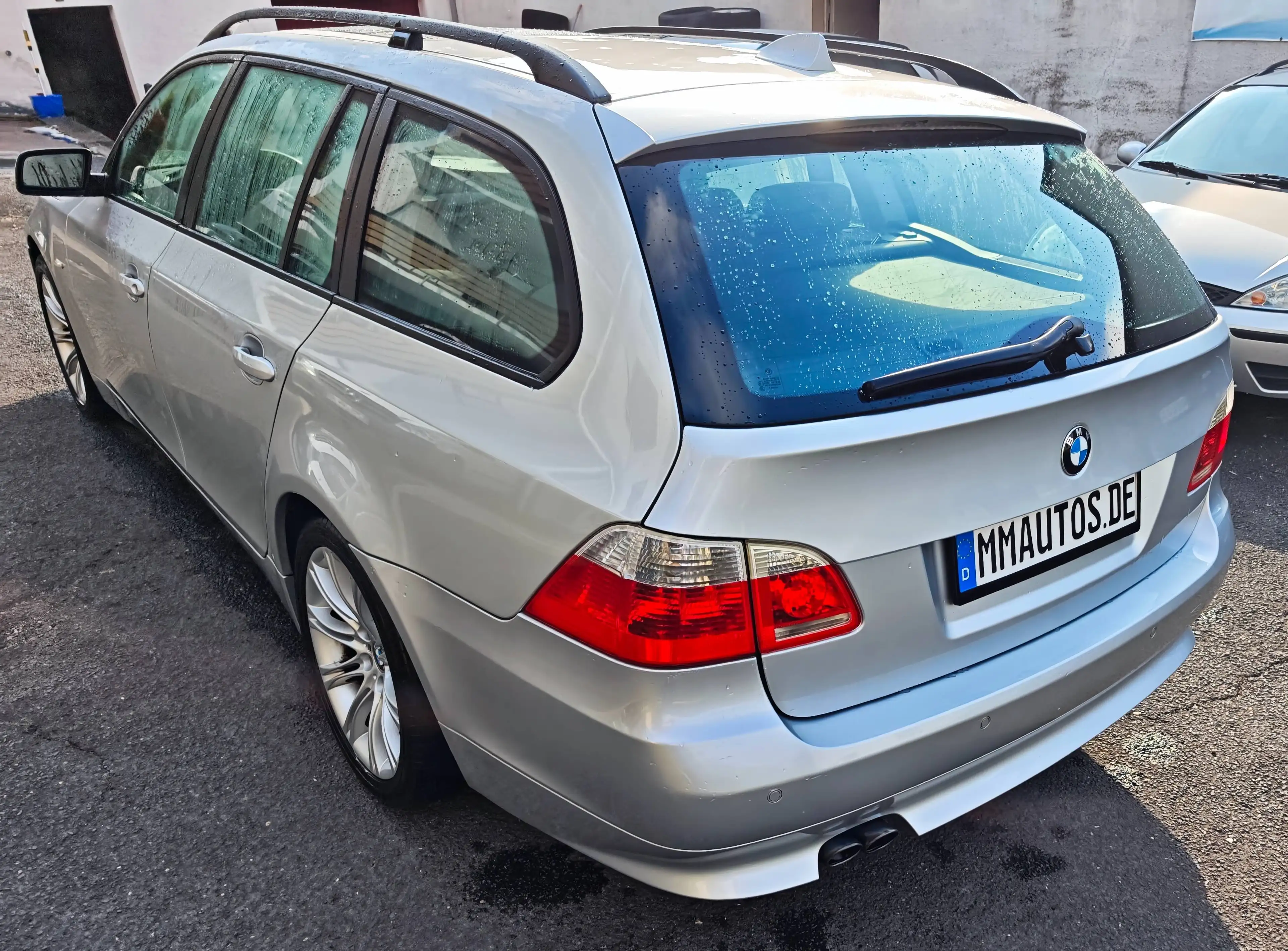 BMW 523 523i Touring WERKSTATTGEPRÜFT TÜV NEU — photo 6