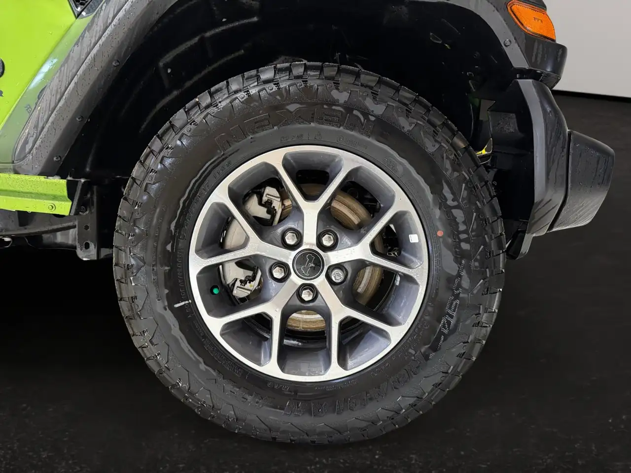 Jeep Wrangler снимка Jeep Wrangler