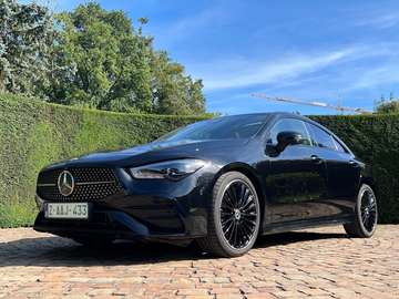 CLA 200 AMG Line"pano"16000km"LEDER"TREKHAAK ELEKTRISCH"