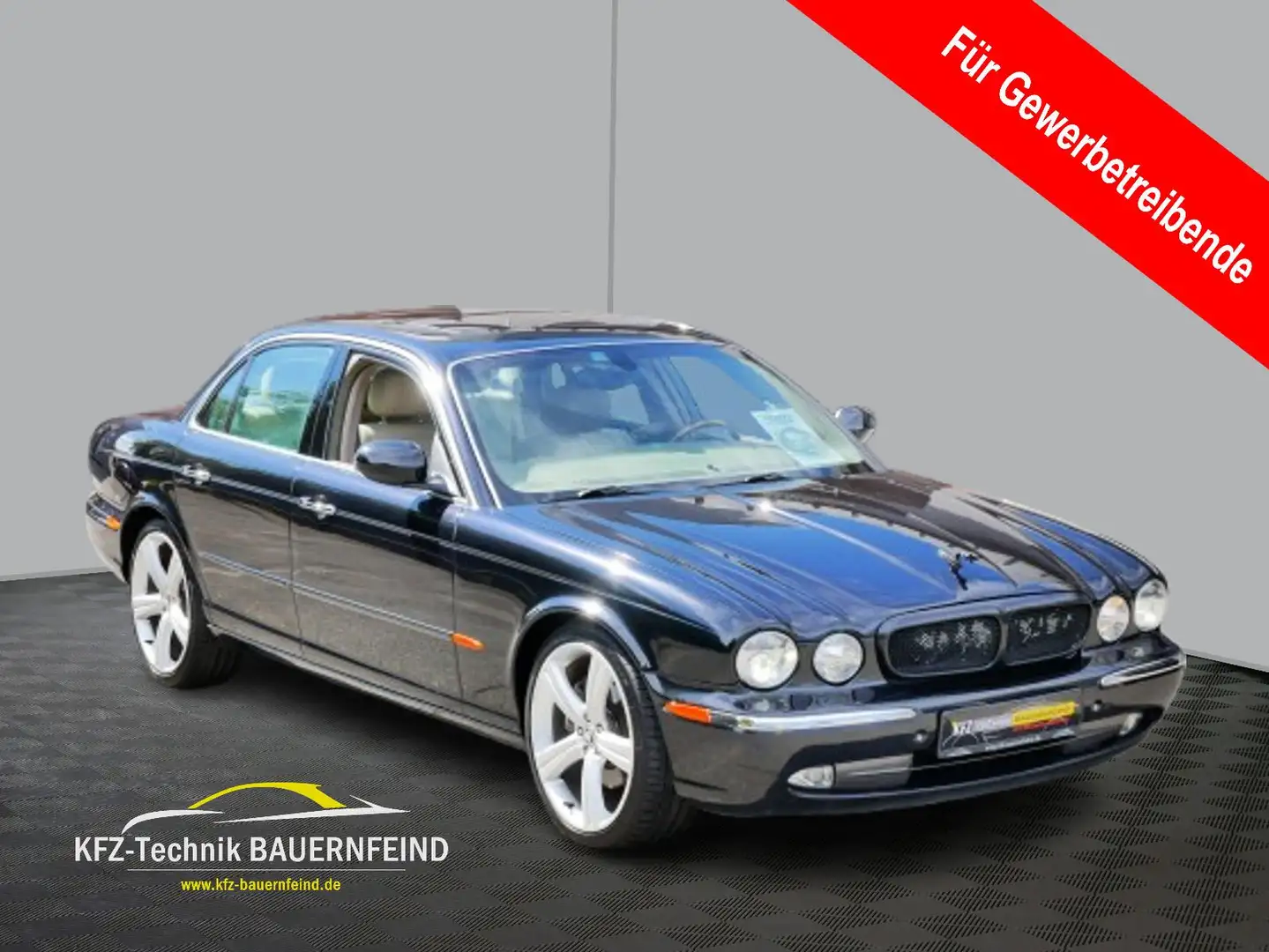 Jaguar XJ 4.2 V8 AUTOMATIK Blau - 1