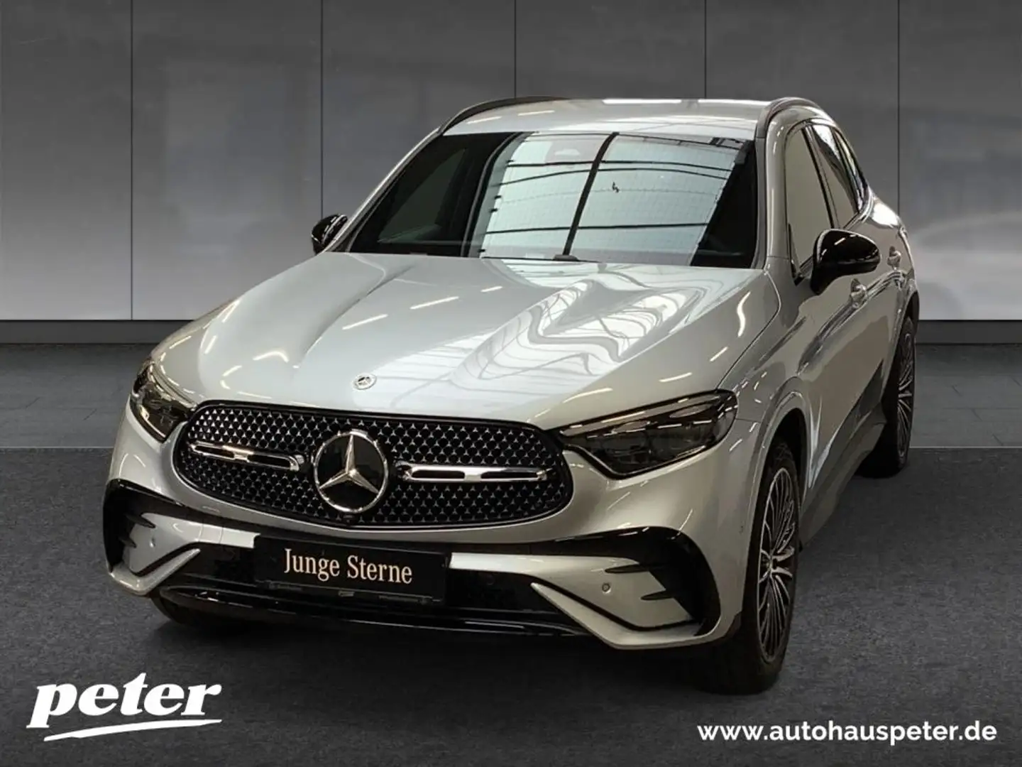 Mercedes-Benz GLC 220 d 4MATIC AMG+NIGHT+DIGITALLIGHT+AHK+EASY Argintiu - 1