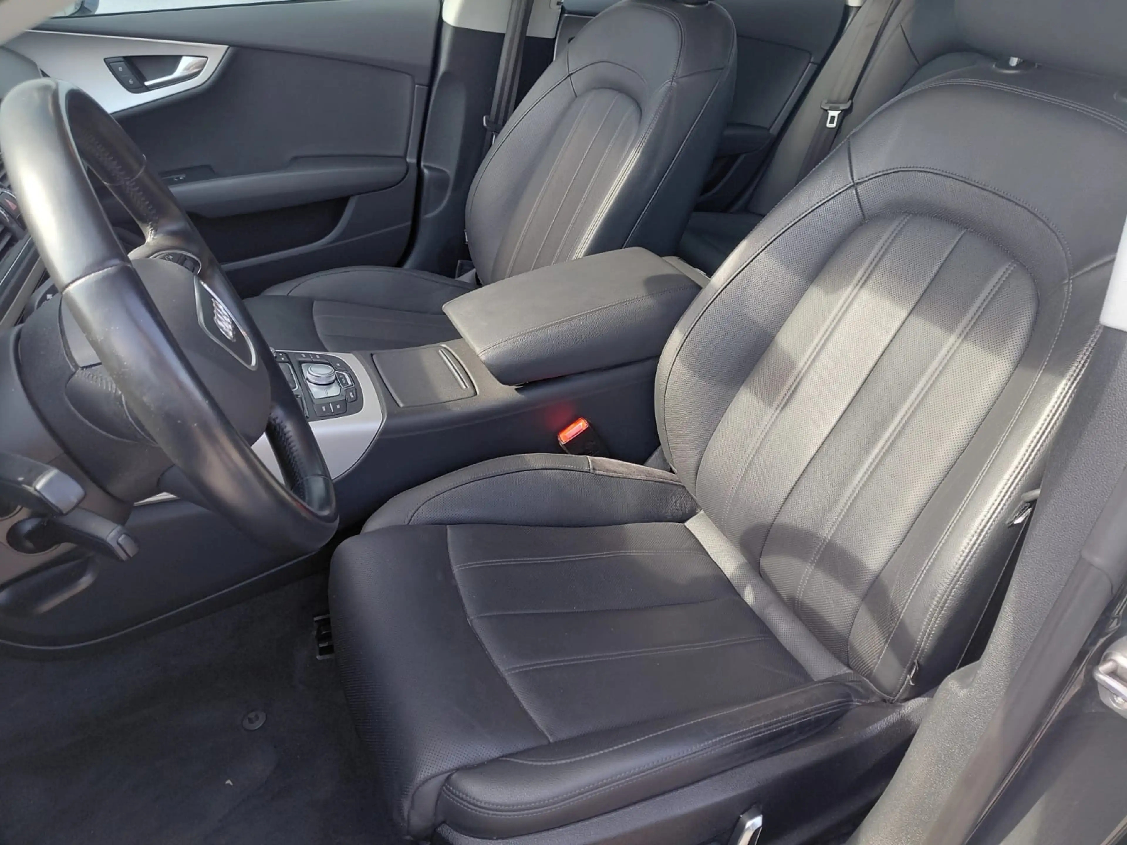 Audi A7 A7 2.0 TFSI S tronic — photo 14