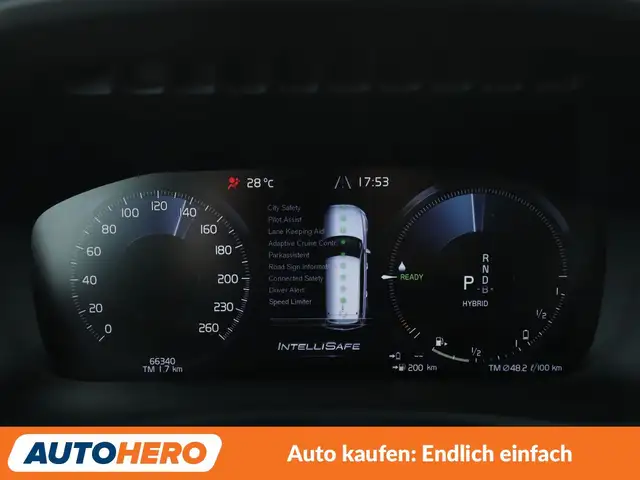 Volvo XC90 view 20