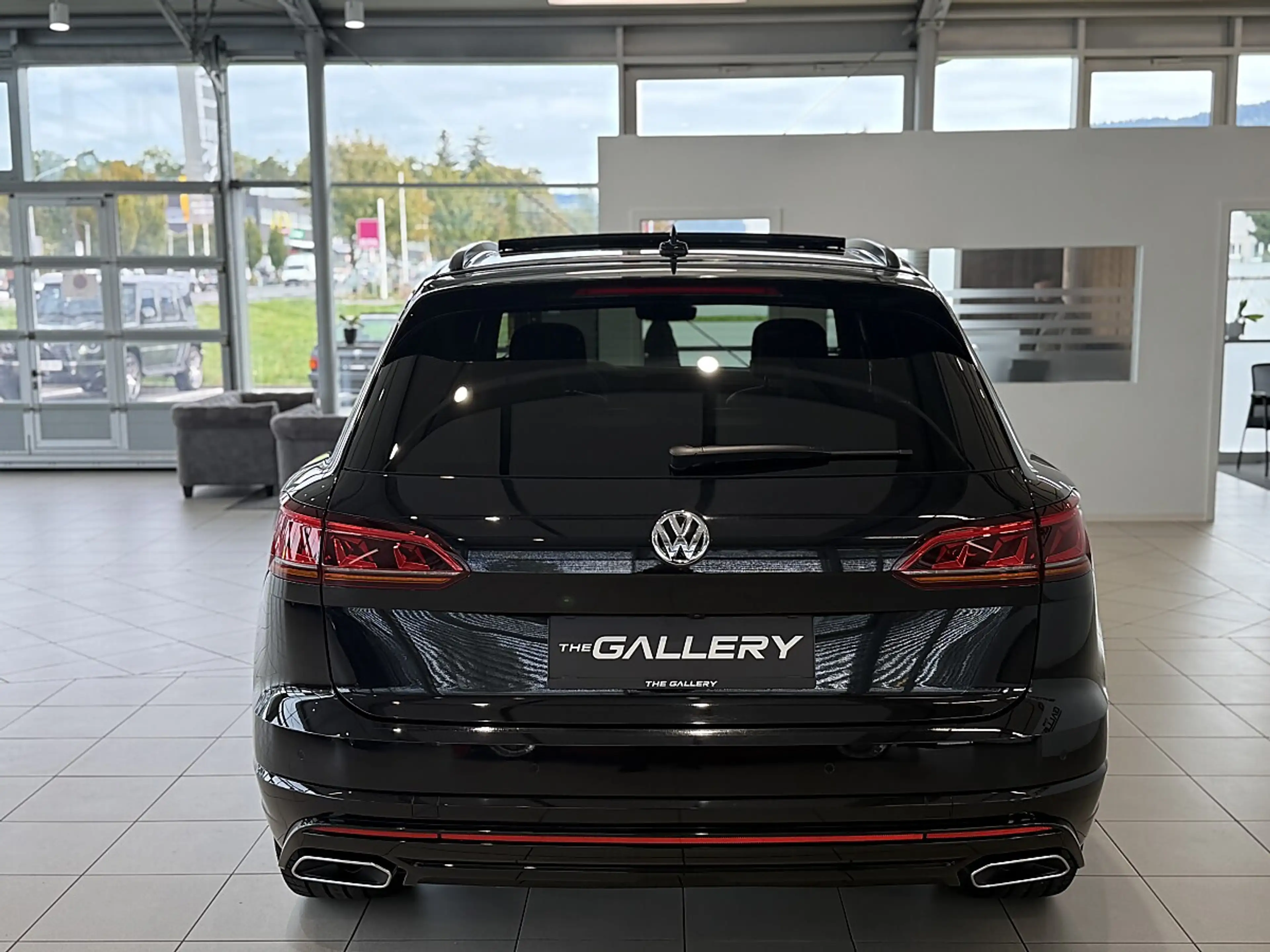 Volkswagen Touareg 4Motion V6 TDI SCR R-Line Aut.*Panorama*Ambiente*Massage*Vollausstattung — photo 5