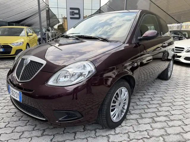 Lancia Ypsilon Ypsilon 1.2 8v ARGENTO KM REALI !!! IDONEA NEOPATENTATI