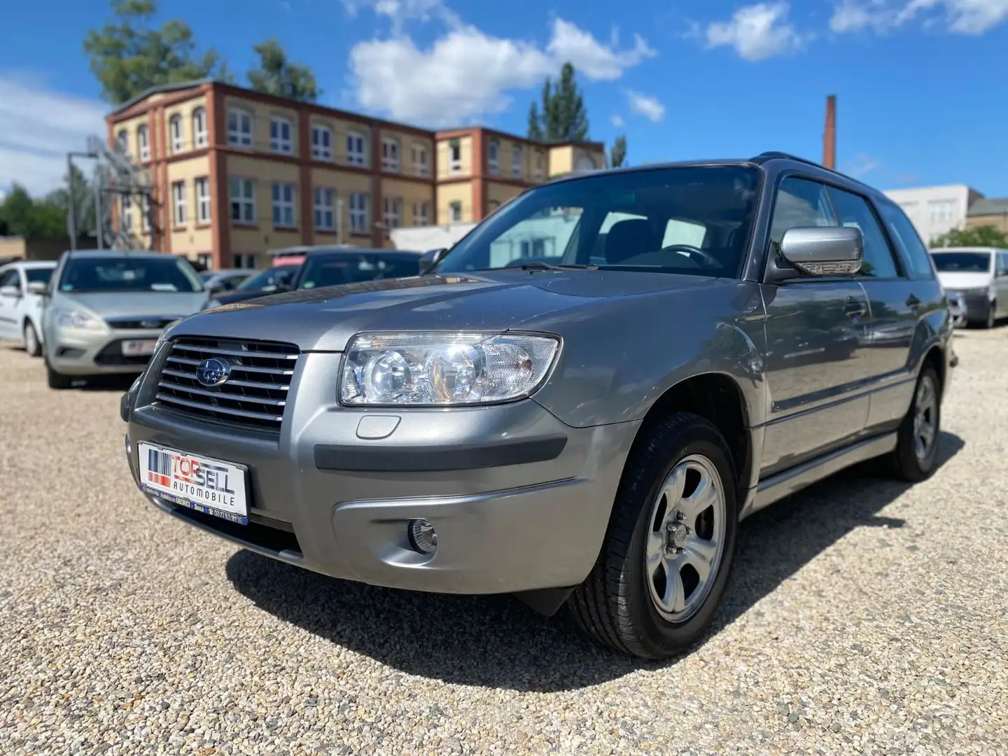 Subaru Forester 2.0X Active Automatik 1.Hand 4x4 Klima Silber - 1