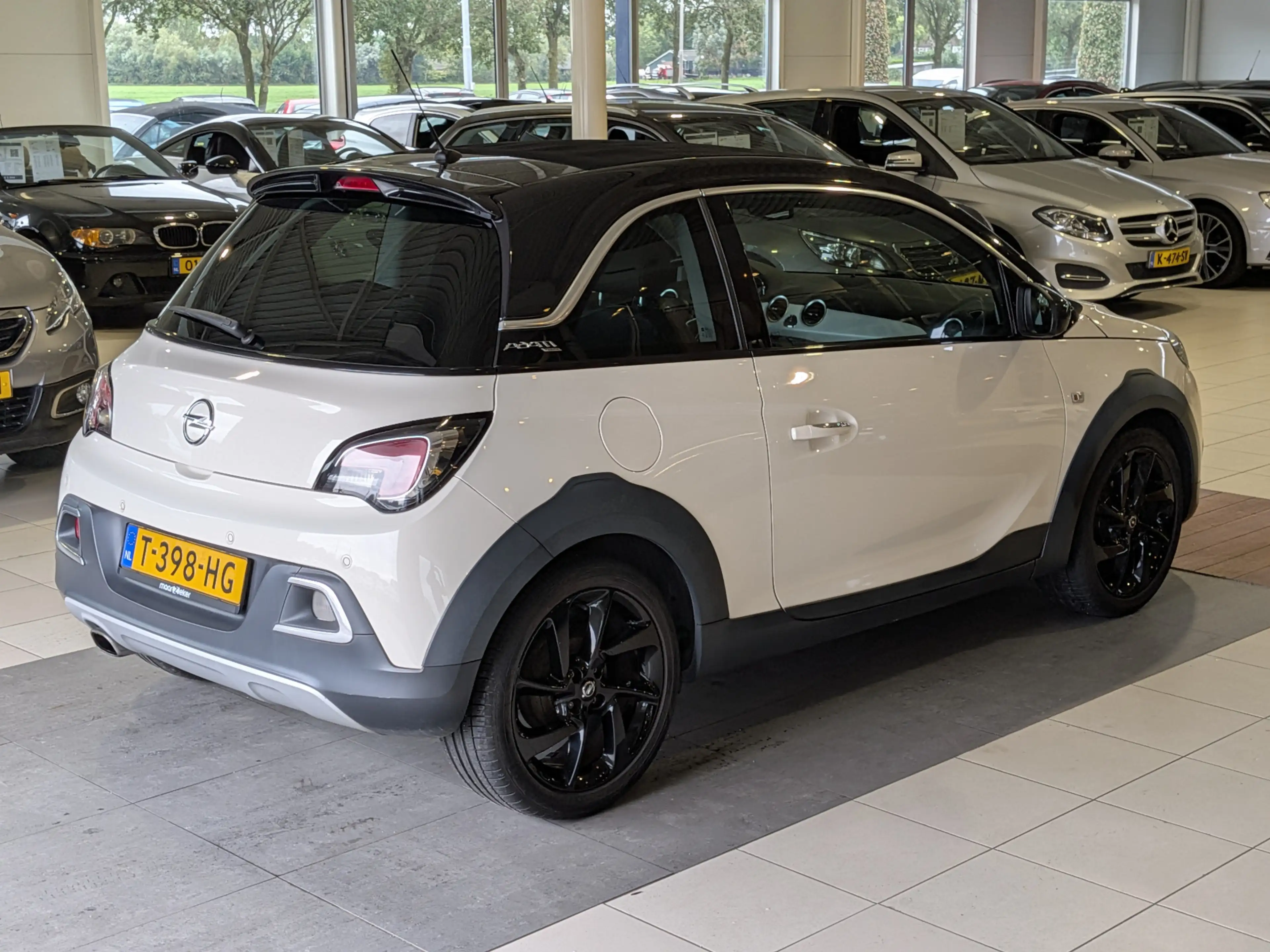 Opel Adam 1.4 Glam Airco, Cruise Control, Stuurbekrachtiging — photo 24
