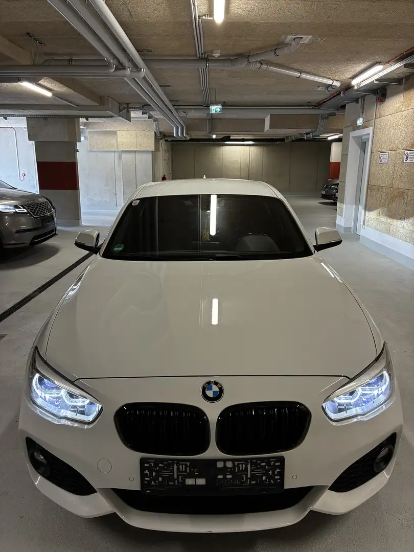 BMW 118 118d xDrive M Sport Weiß - 2