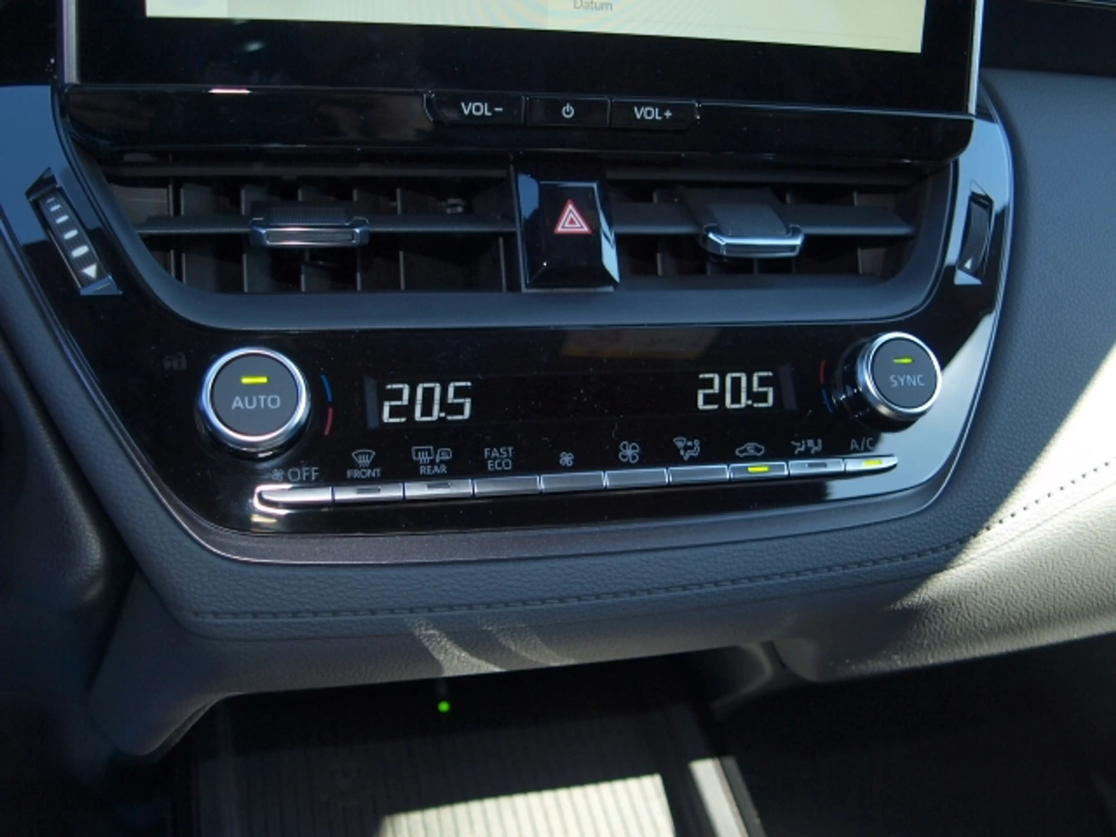 Toyota Corolla Cross Corolla Cross 2,0 HSD GR-SPORT — photo 15