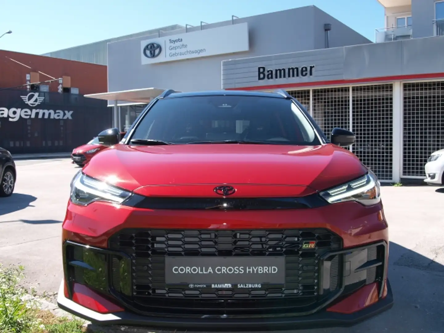Toyota Corolla Cross Corolla Cross 2,0 HSD GR-SPORT Rot - 2