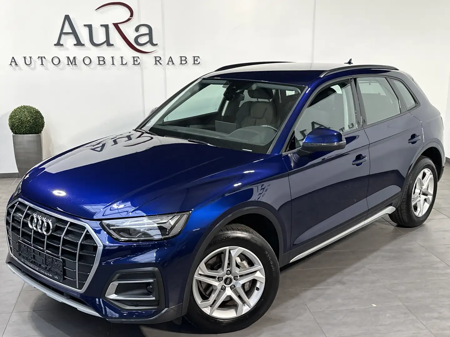 Audi Q5 40 TFSI Qu Advanced NAV+LED+B&O+VCOCK+1HD+DAB Blau - 1
