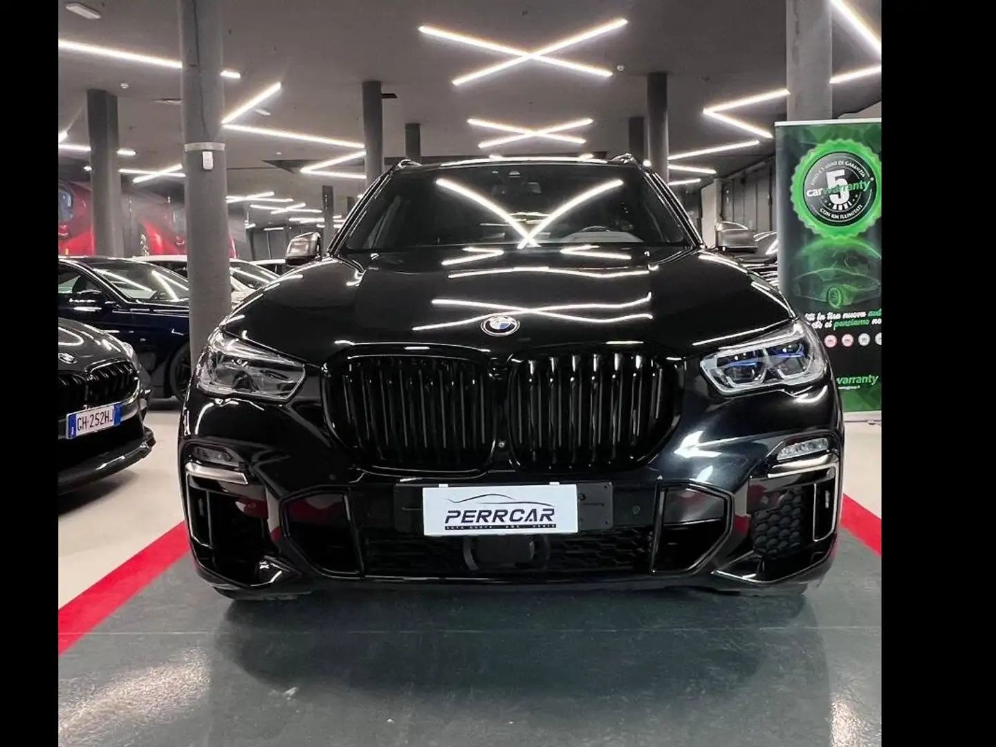 BMW X5 M M50d auto Nero - 2