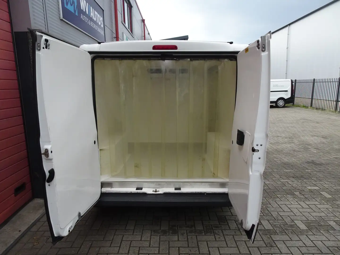 Peugeot Boxer 328 2.2 HDI L1H1 XR Profit+ KONVEKTA SOLAR 77773 K Blanc - 2