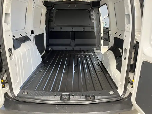 Volkswagen Caddy Maxi view 14