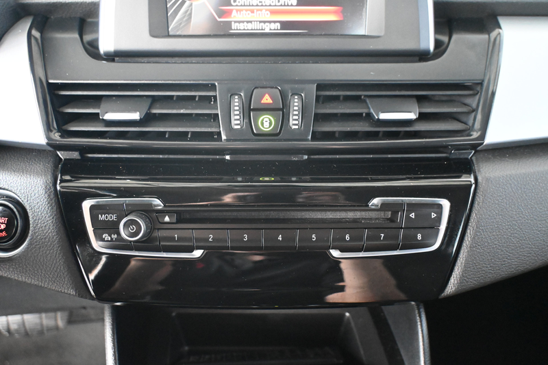 BMW 218 2-serie Active Tourer 218i Automaat Centennial Exe — photo 9