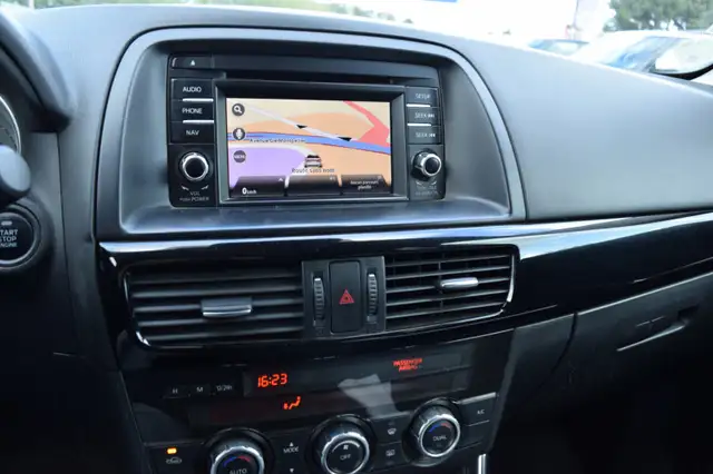 Mazda CX-5 view 3