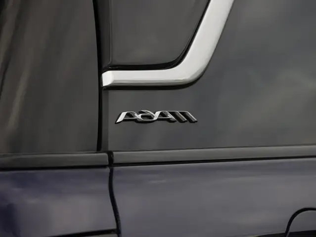 Opel Adam view 8