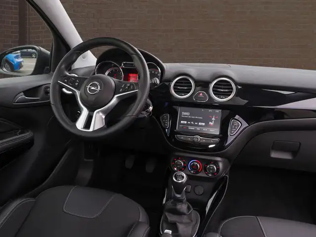 Opel Adam view 13