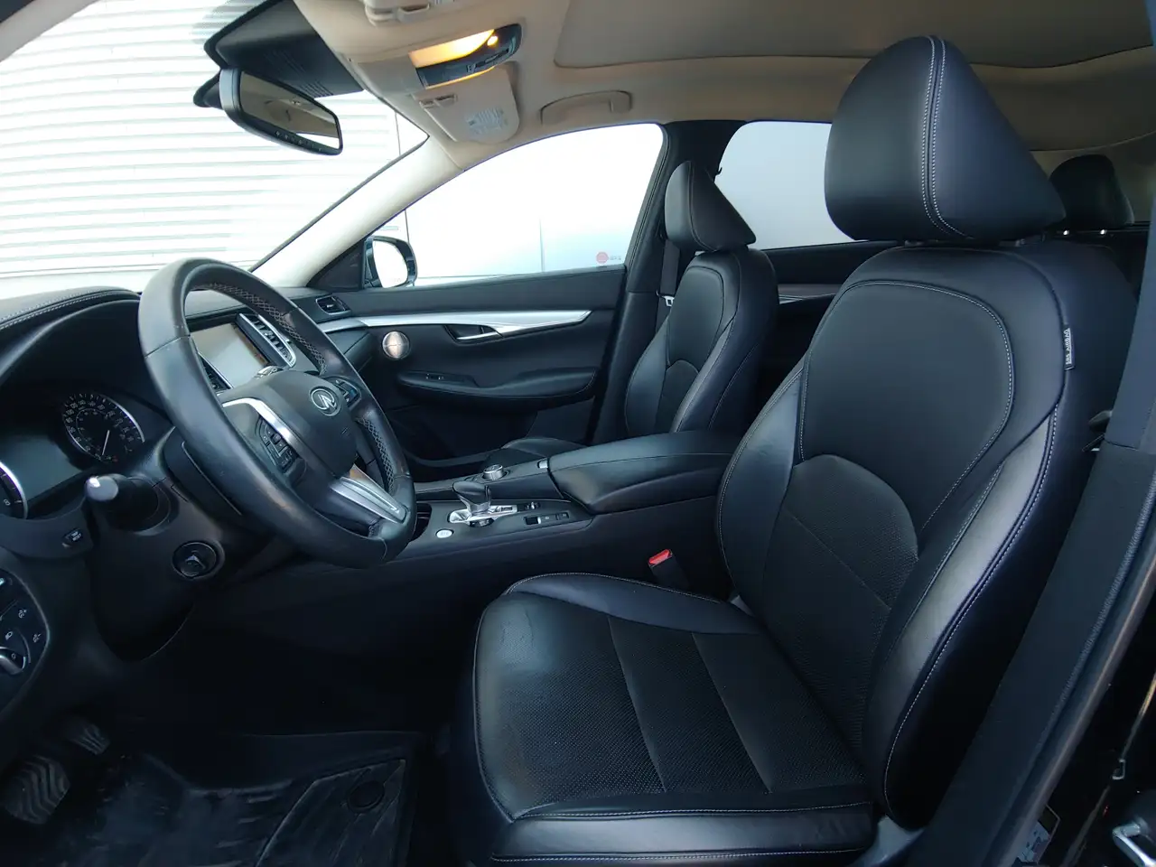 Infiniti QX50 снимка Infiniti QX50