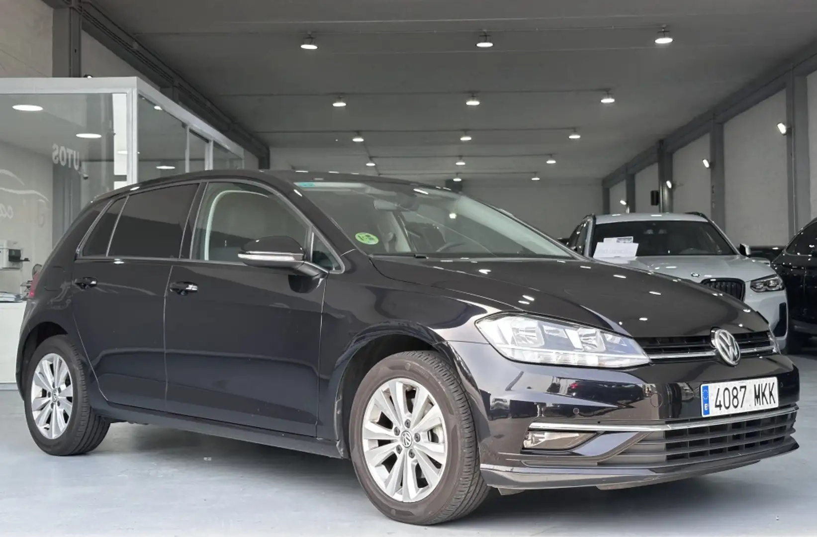 Volkswagen Golf 1.6TDI Business and Navi Edition 85kW Noir - 2