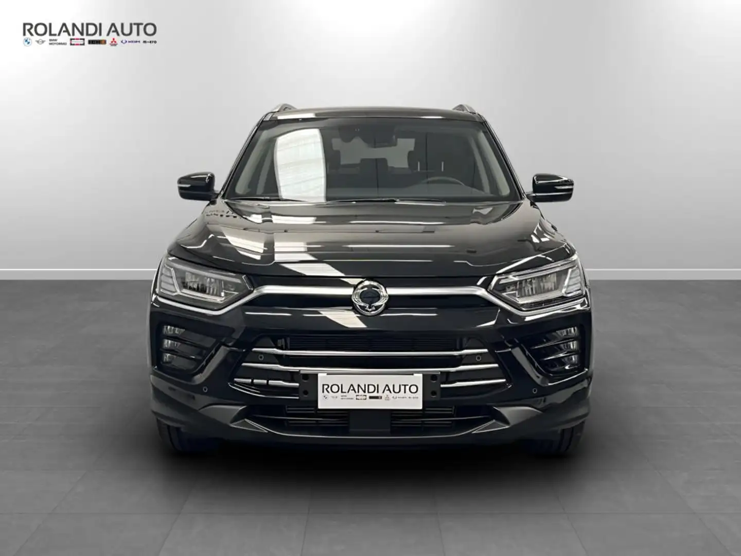 SsangYong Korando 1.6 Icon 2wd auto Nero - 2