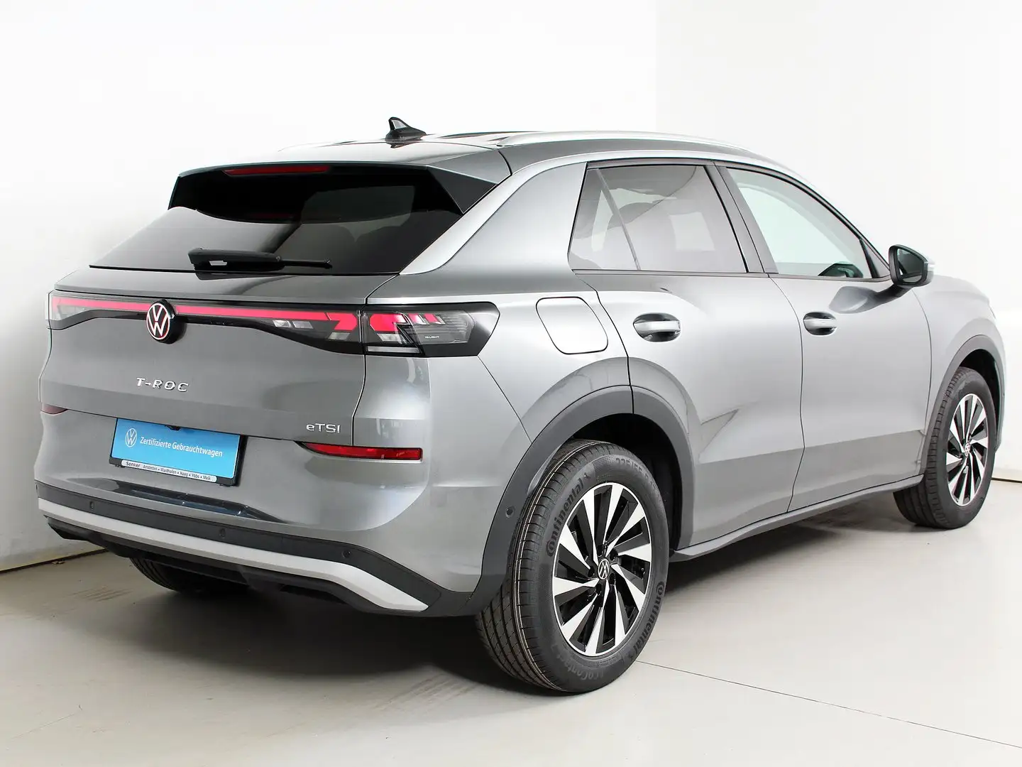 Volkswagen T-Roc Style eTSI DSG Grau - 2
