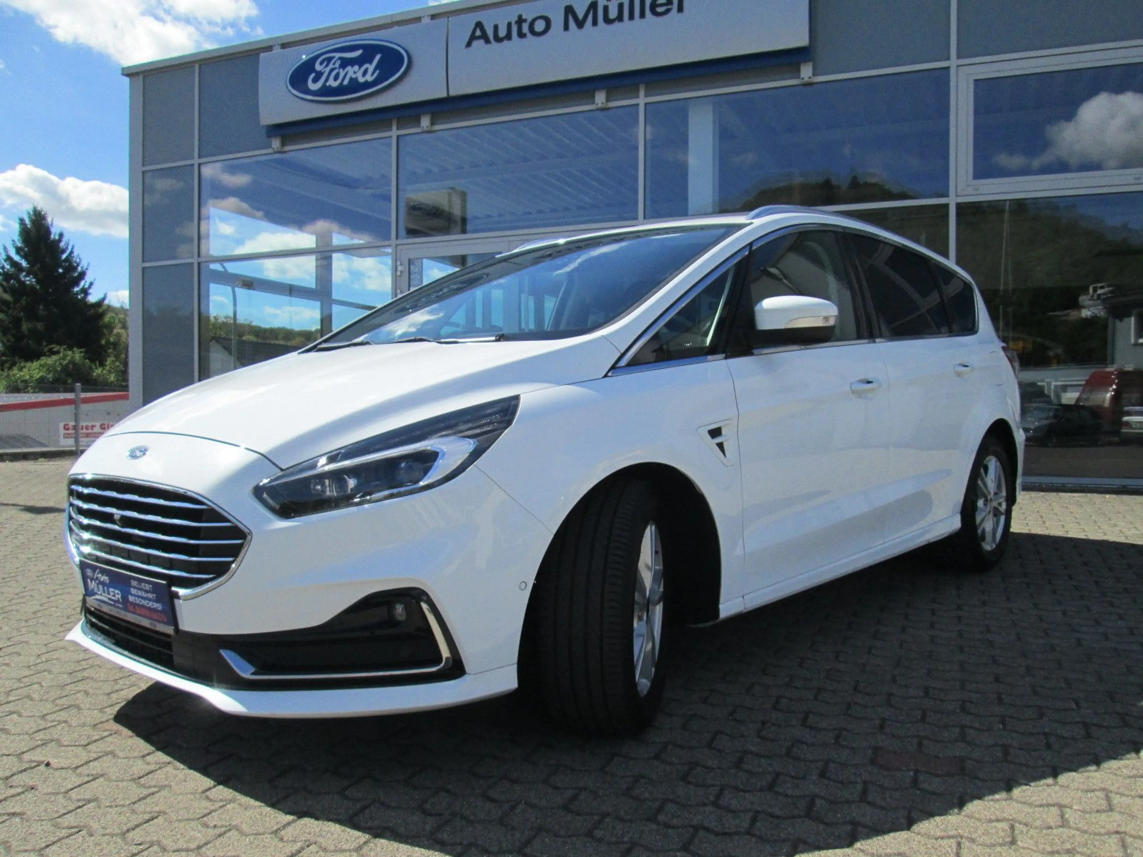 Ford S-Max S-MAX Titanium AHK