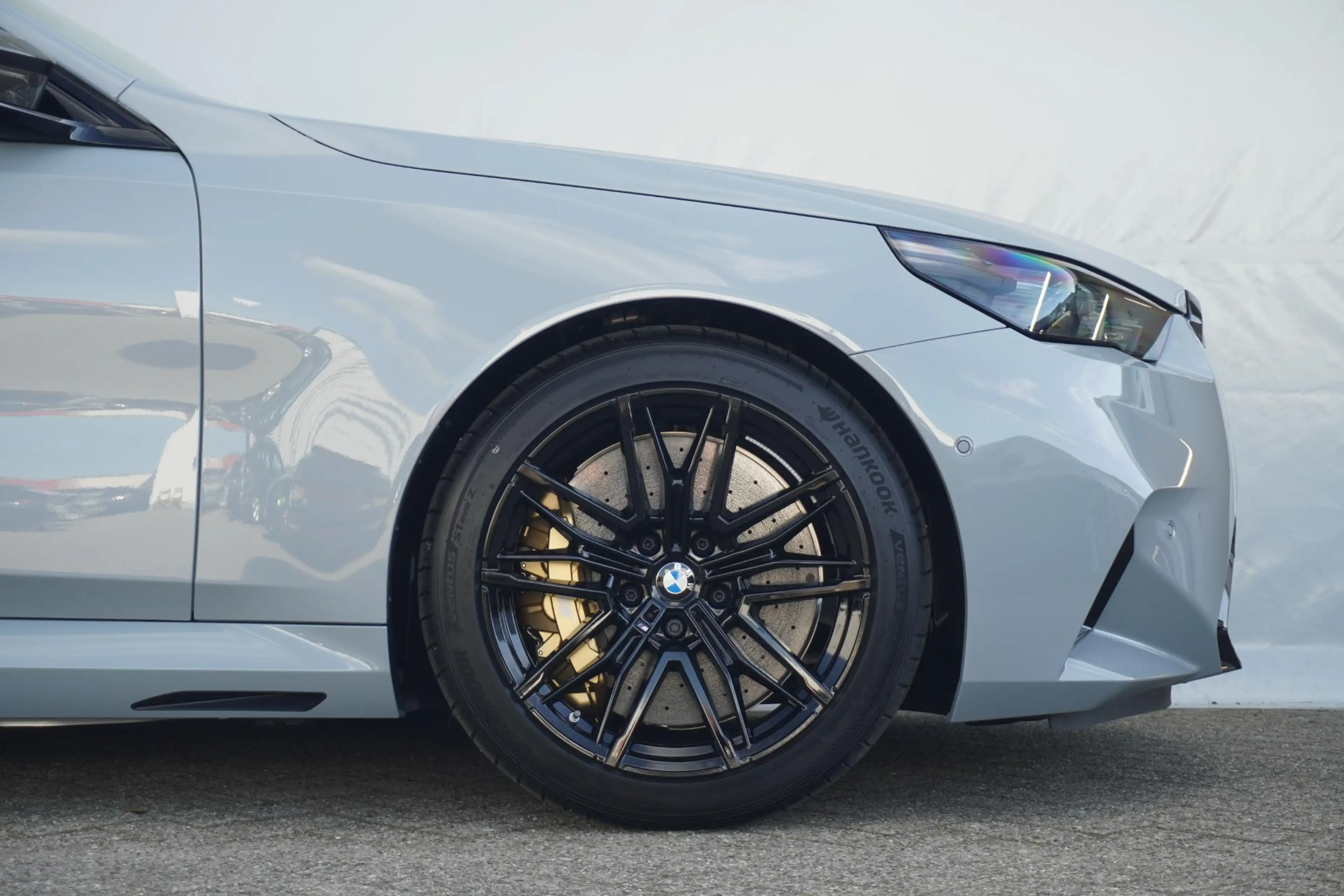 BMW M5 Sedan | M Drivers Pack | Comfort Pack | Bowers & W — photo 8
