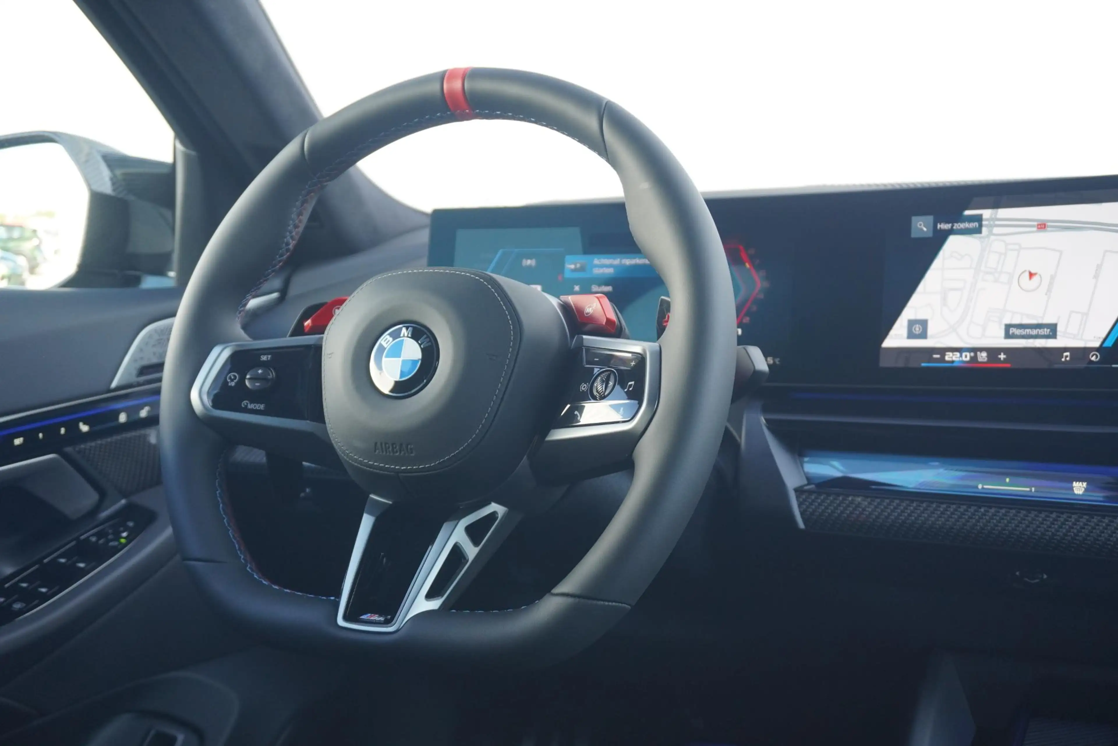 BMW M5 Sedan | M Drivers Pack | Comfort Pack | Bowers & W — photo 9