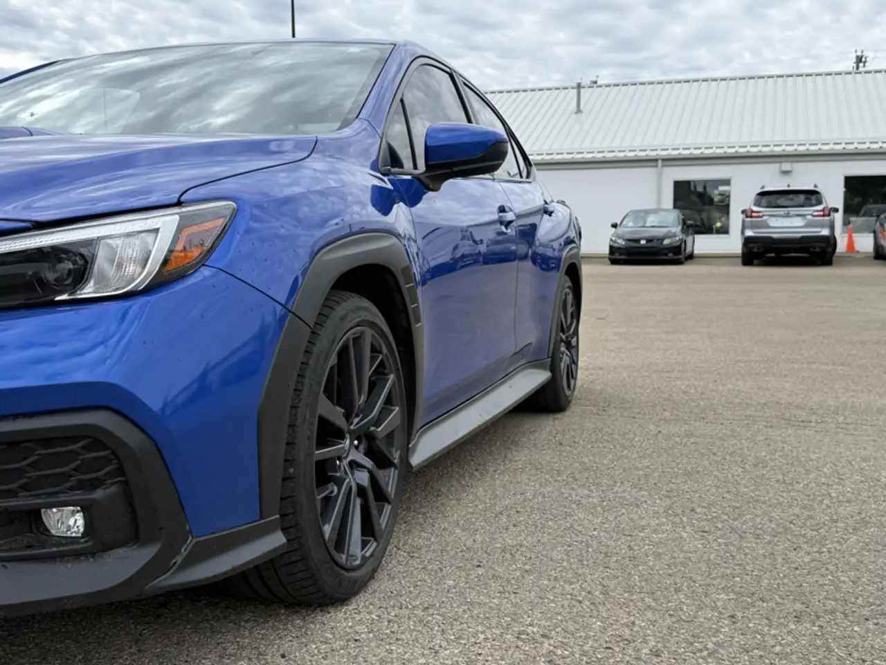 Subaru WRX снимка Subaru WRX