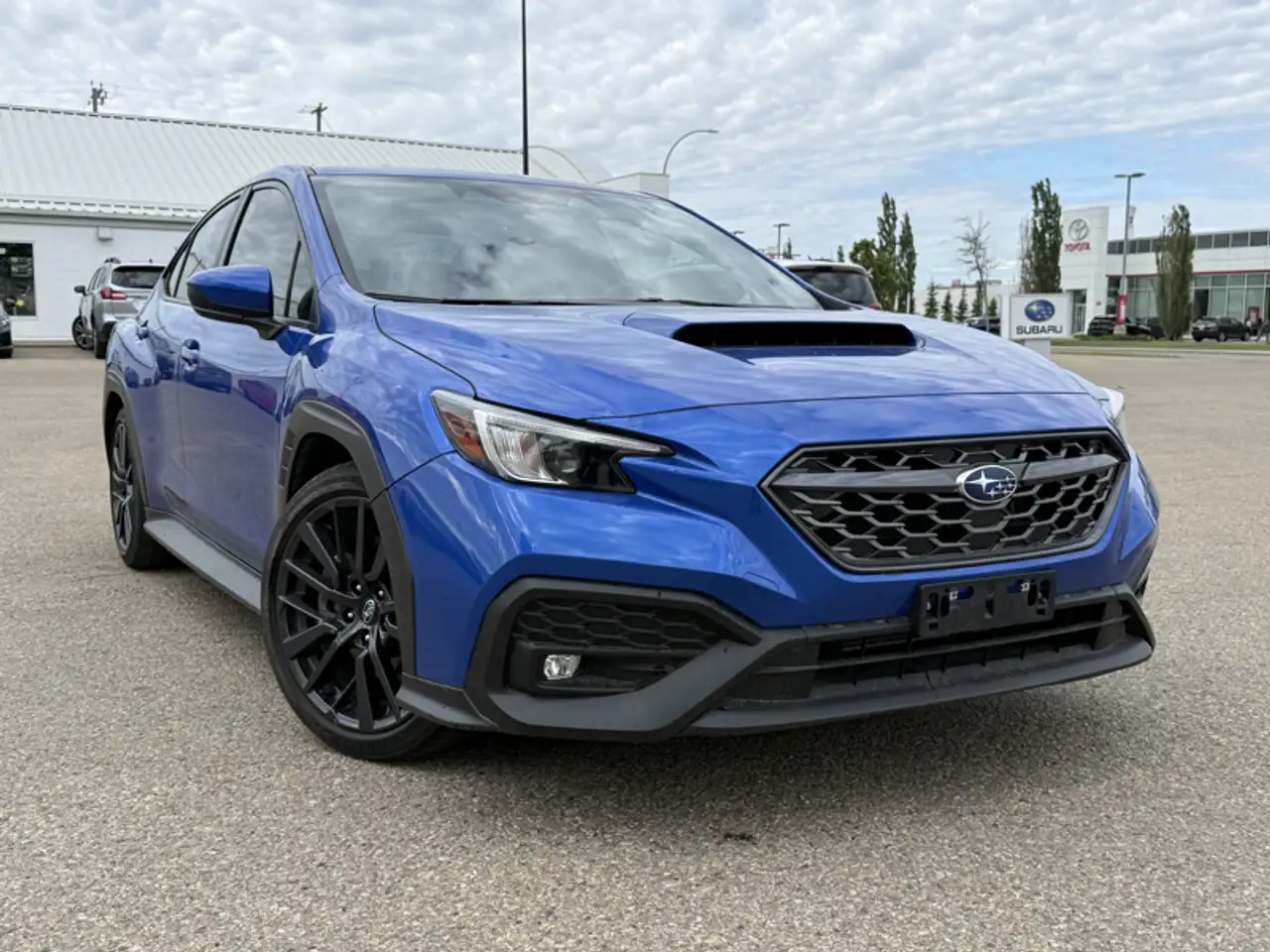 Subaru WRX снимка Subaru WRX