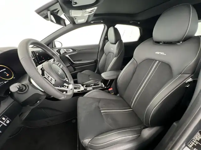 Kia Xceed view 7