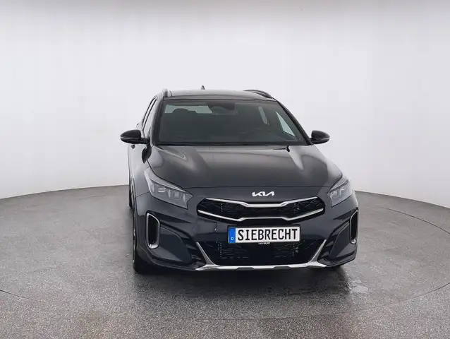 Kia Xceed view 2