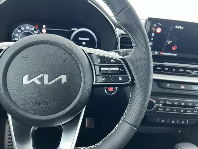 Kia Xceed view 9