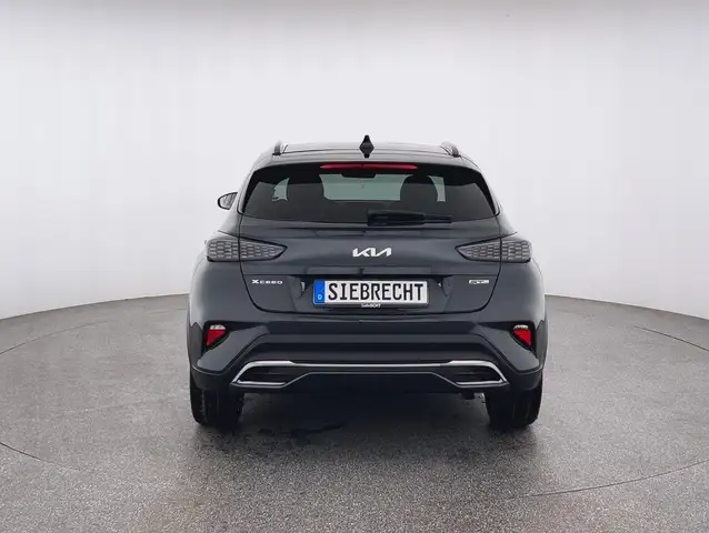 Kia Xceed view 4