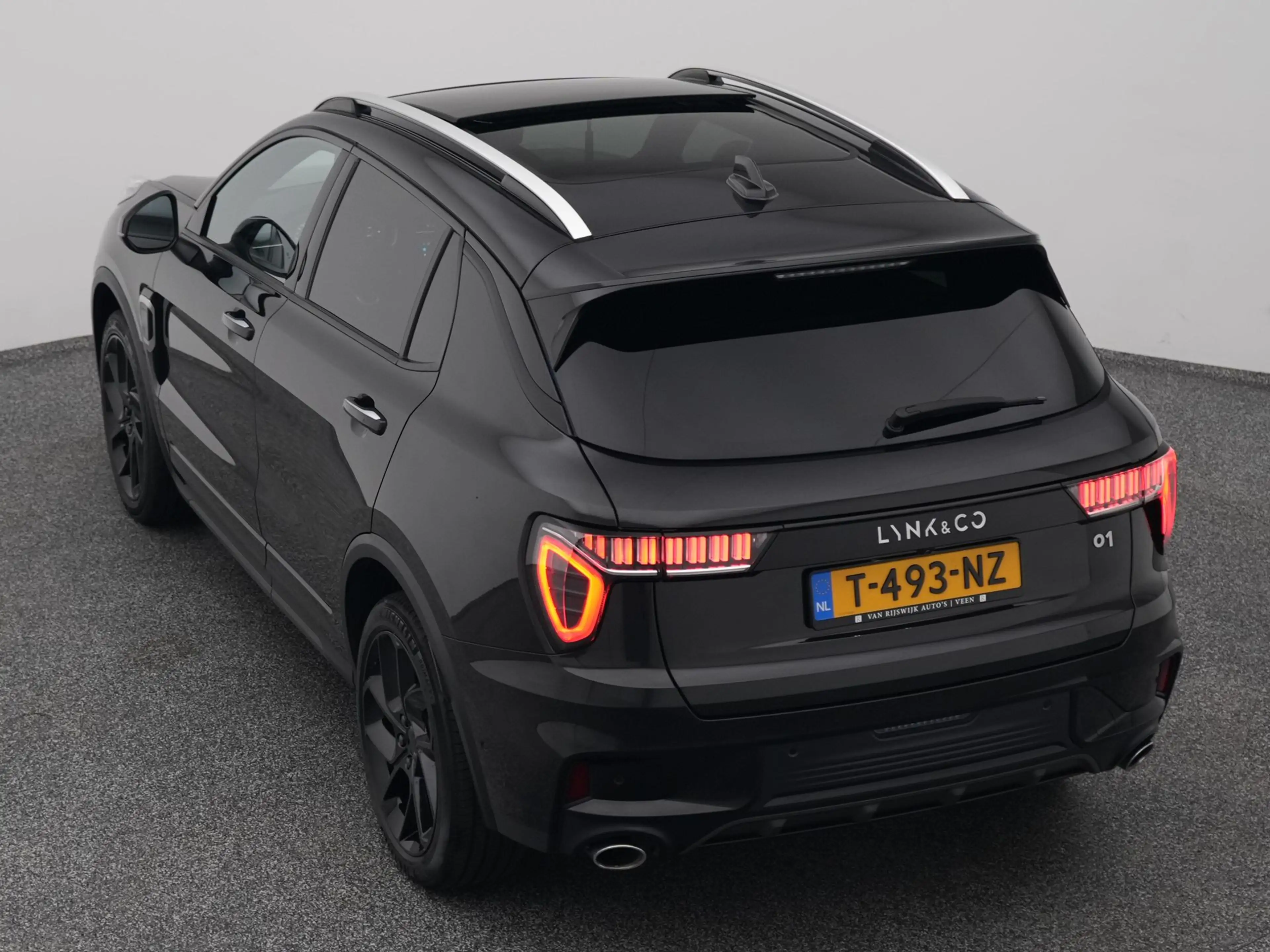 Lynk & Co 01 1.5 Plug-in Hybrid | 360° | BLACK | ZWARTE HEMEL | — photo 25
