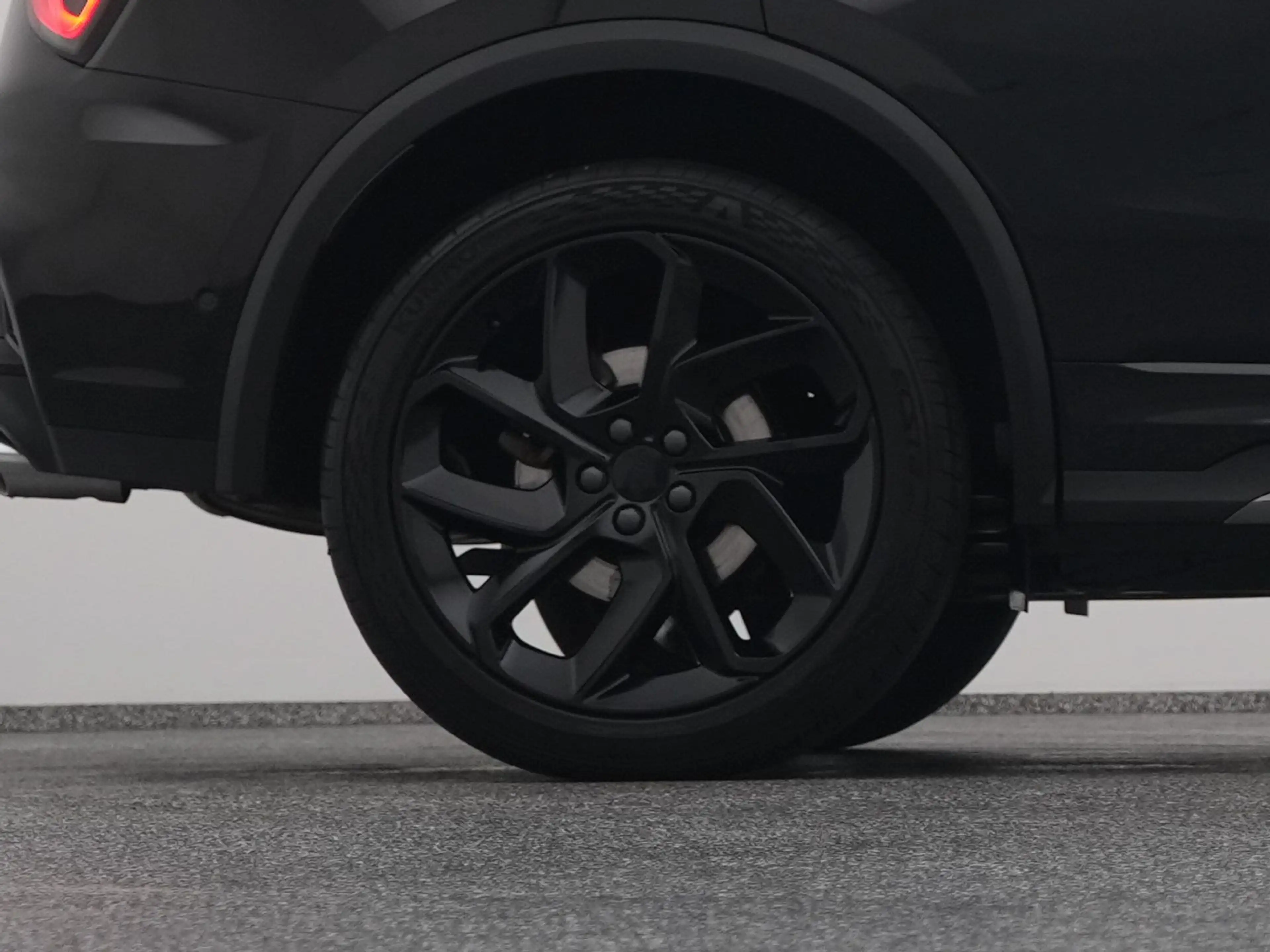 Lynk & Co 01 1.5 Plug-in Hybrid | 360° | BLACK | ZWARTE HEMEL | — photo 41