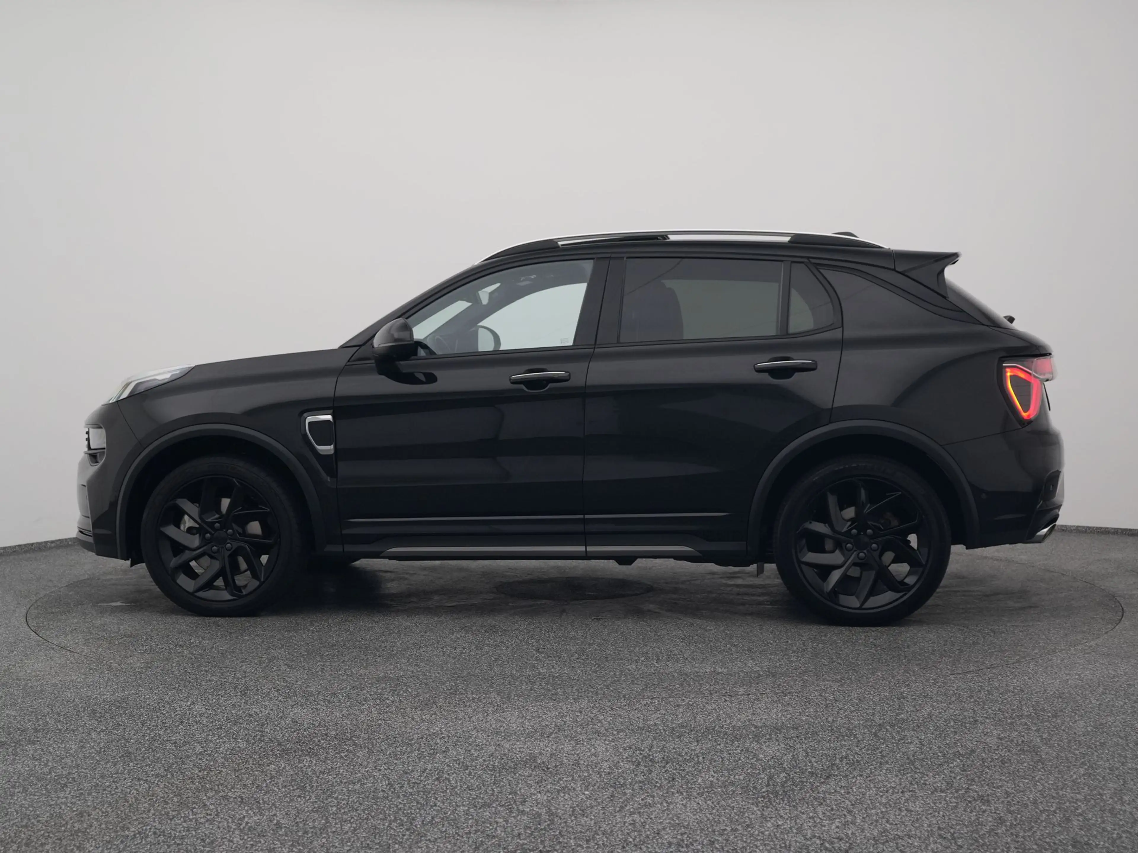 Lynk & Co 01 1.5 Plug-in Hybrid | 360° | BLACK | ZWARTE HEMEL | — photo 13