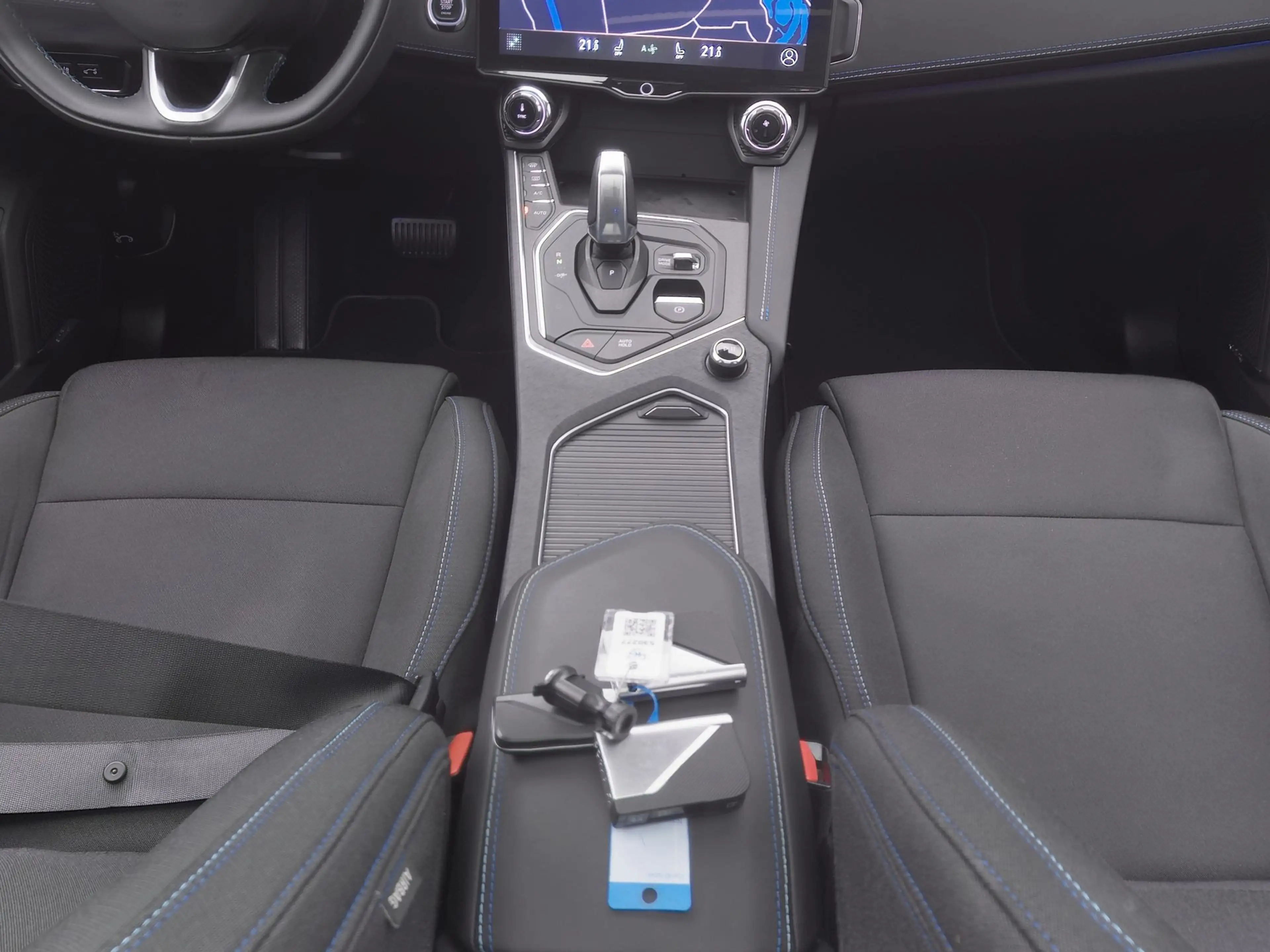 Lynk & Co 01 1.5 Plug-in Hybrid | 360° | BLACK | ZWARTE HEMEL | — photo 12