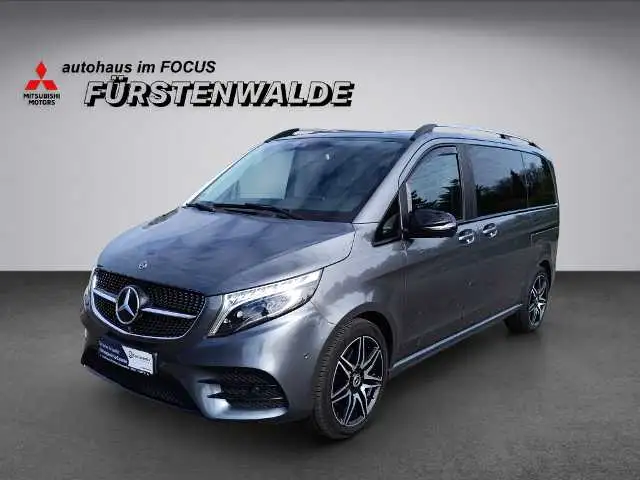Mercedes-Benz V 300 D