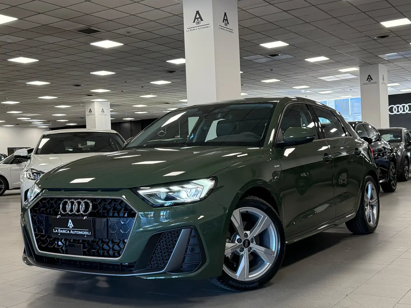 Audi A1 Sportback 30 Tfsi S Tronic S Line Grün - 1