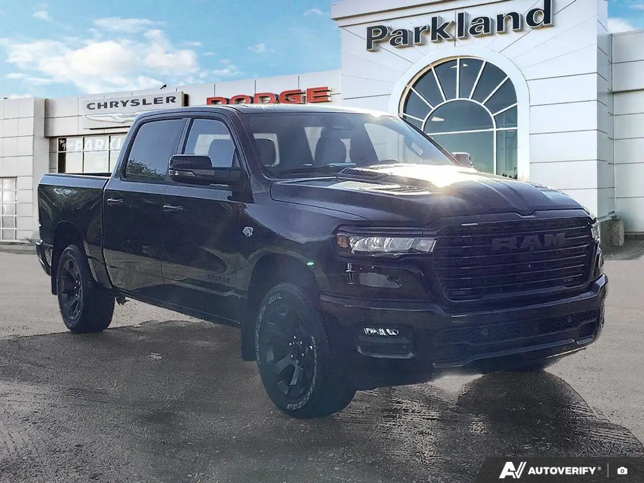 RAM 1500 снимка RAM 1500